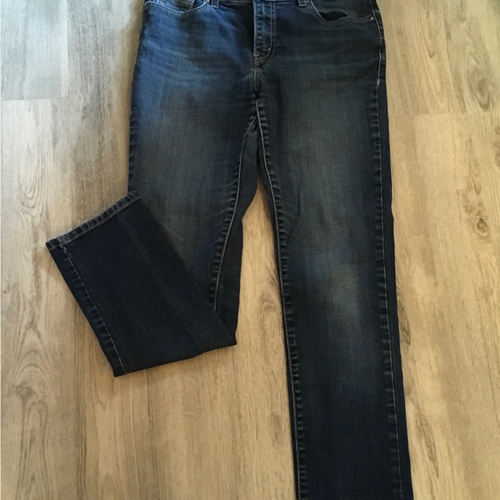Levi's Mid Rise Skinny Jeans in Dark Blue